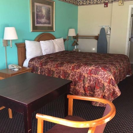 Clairmont Inn Джаспър Екстериор снимка