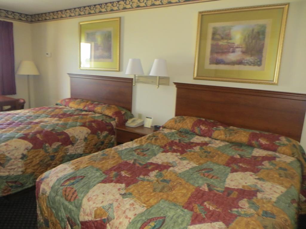 Clairmont Inn Джаспър Стая снимка